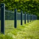 Montaż słupków ogrodzeniowych bez betonu