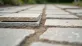 Układanie płyt tarasowych na suchym betonie