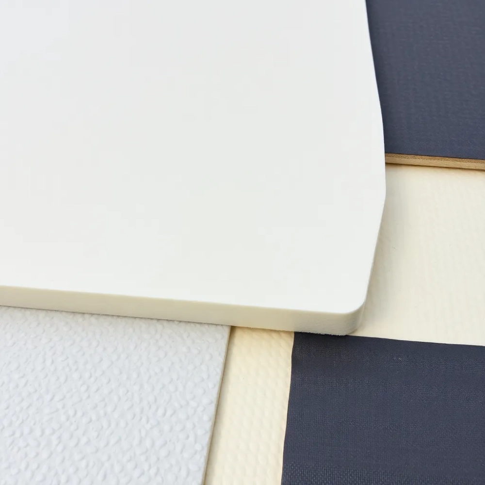 Czym ocieplić płaski dach