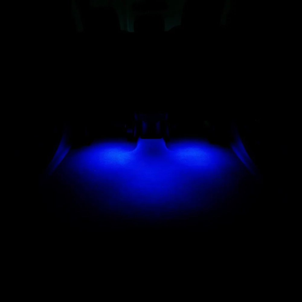 Podświetlenie podłogi w samochodzie