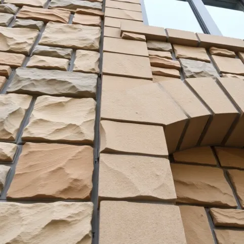 Elewacja z kamienia naturalnego