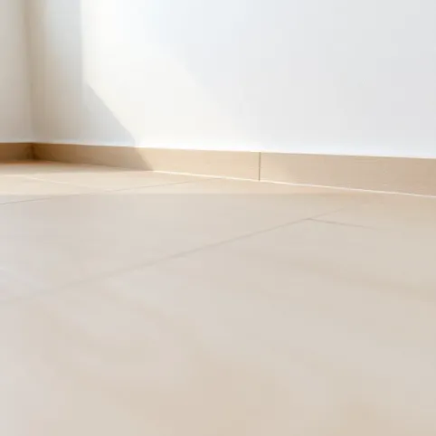 Ile zostawić na panele przy wylewkach