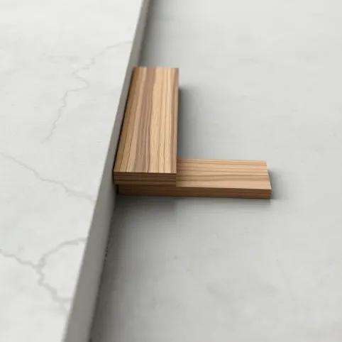 Ile zostawić na płytki parkiet i panele przy wylewkach