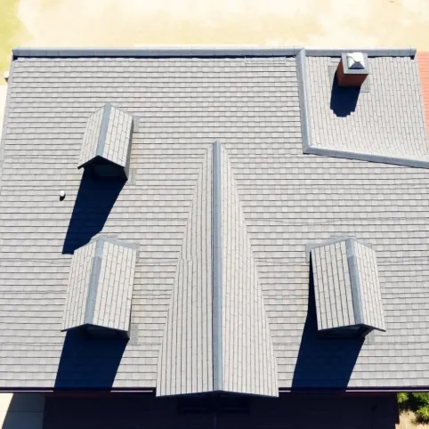 Jak obliczyć powierzchnię dachu wielospadowego