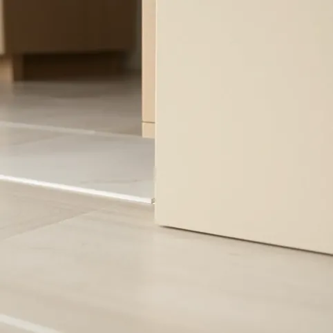 Jak połączyć panele z płytkami w kuchni