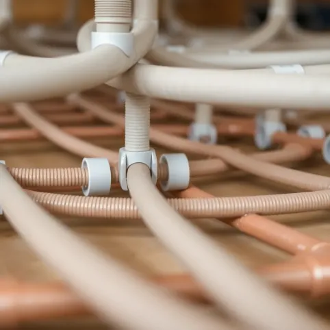 Klipsy do podłogówki