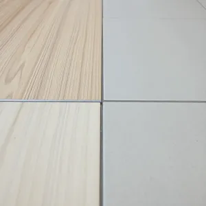 Łączenie paneli z płytkami silikonem