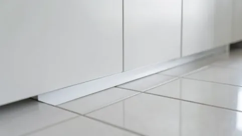 listwa maskująca łączenie paneli