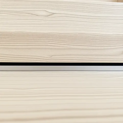 Listwy wykończeniowe do paneli na schody