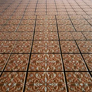 Małe kafelki podłogowe