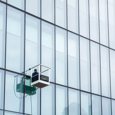 Mycie elewacji szklanych cennik