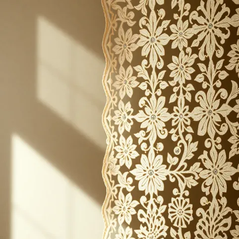 Panel ażurowy z kryształkami