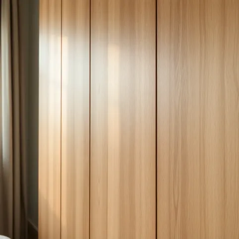 Panele drewniane na ścianie w sypialni