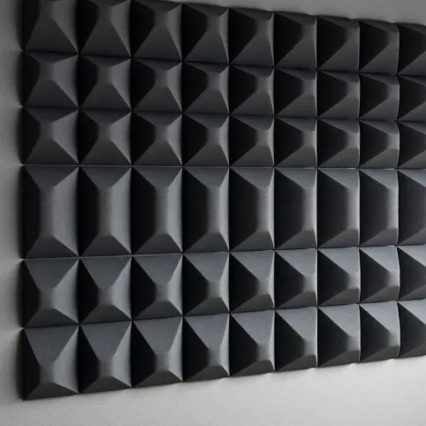 Panele z gąbki na ścianę