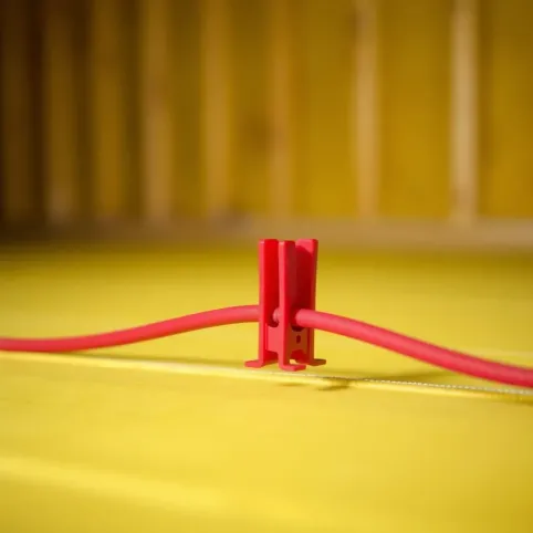 Spinki do ogrzewania podłogowego DŁUGIE