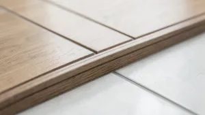 sposoby łączenia paneli z płytkami