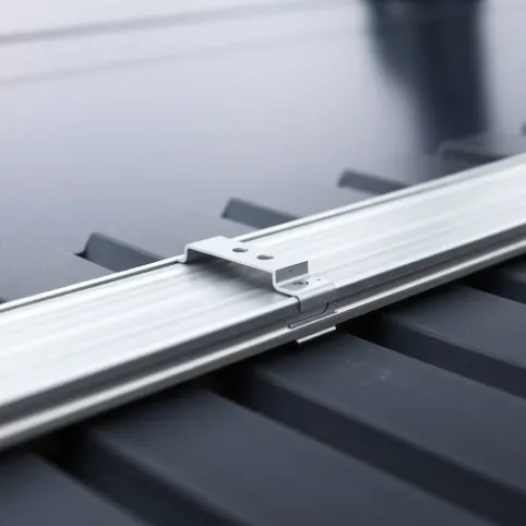 Szyna do montażu paneli fotowoltaicznych